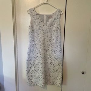 Floral Appliqué Shift Dress